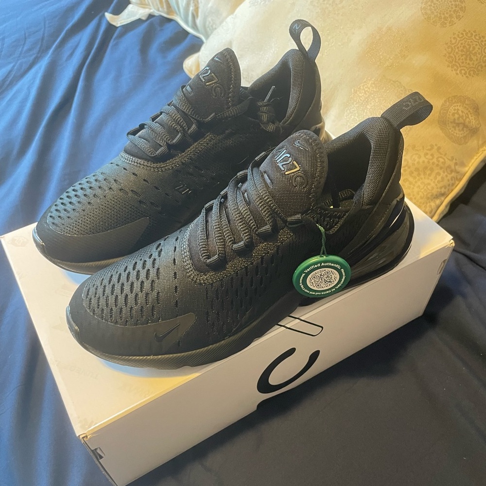 Nike AirMax 270